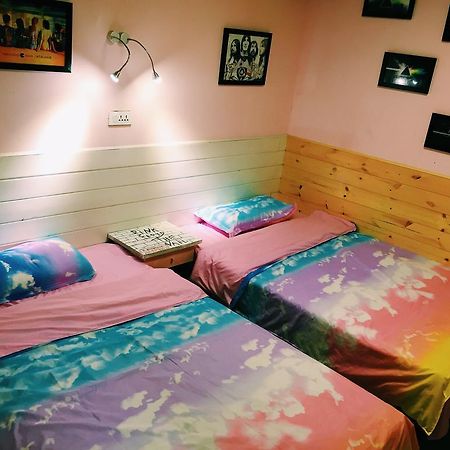 Djmt Universal Guest House Xi'an  Dış mekan fotoğraf