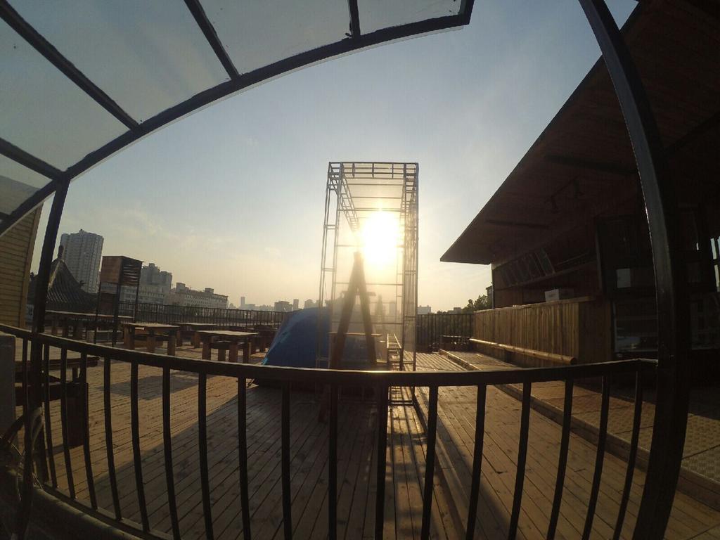 Djmt Universal Guest House Xi'an  Dış mekan fotoğraf