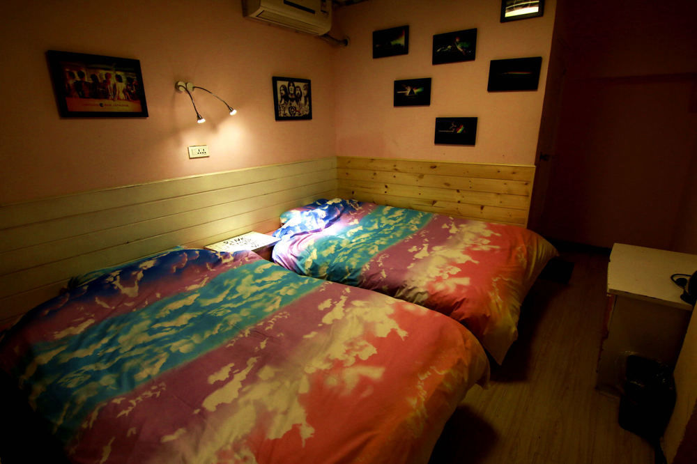 Djmt Universal Guest House Xi'an  Dış mekan fotoğraf